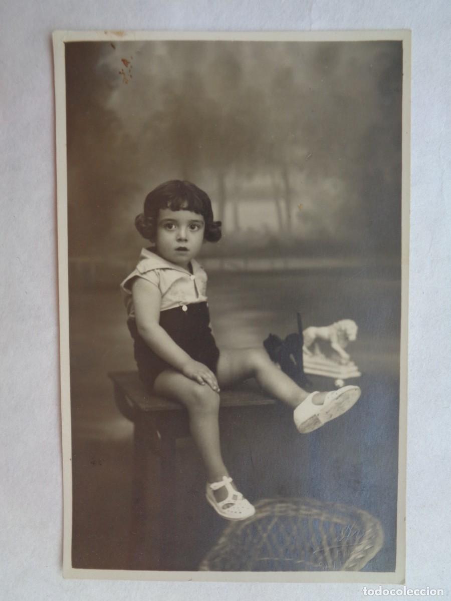 Alte Fotografie: REPUBLICA : PRECIOSA FOTO DE ESTUDIO DE NI&Ntilde;A PEQUE&Ntilde;A, 1933