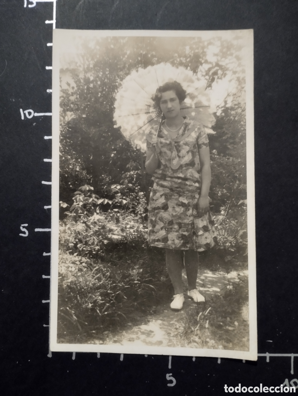 Fotografia antica: FOTOGRAF&Iacute;A.MUJER CON PARAGUAS - TARJETA POSTAL. A&Ntilde;OS 20