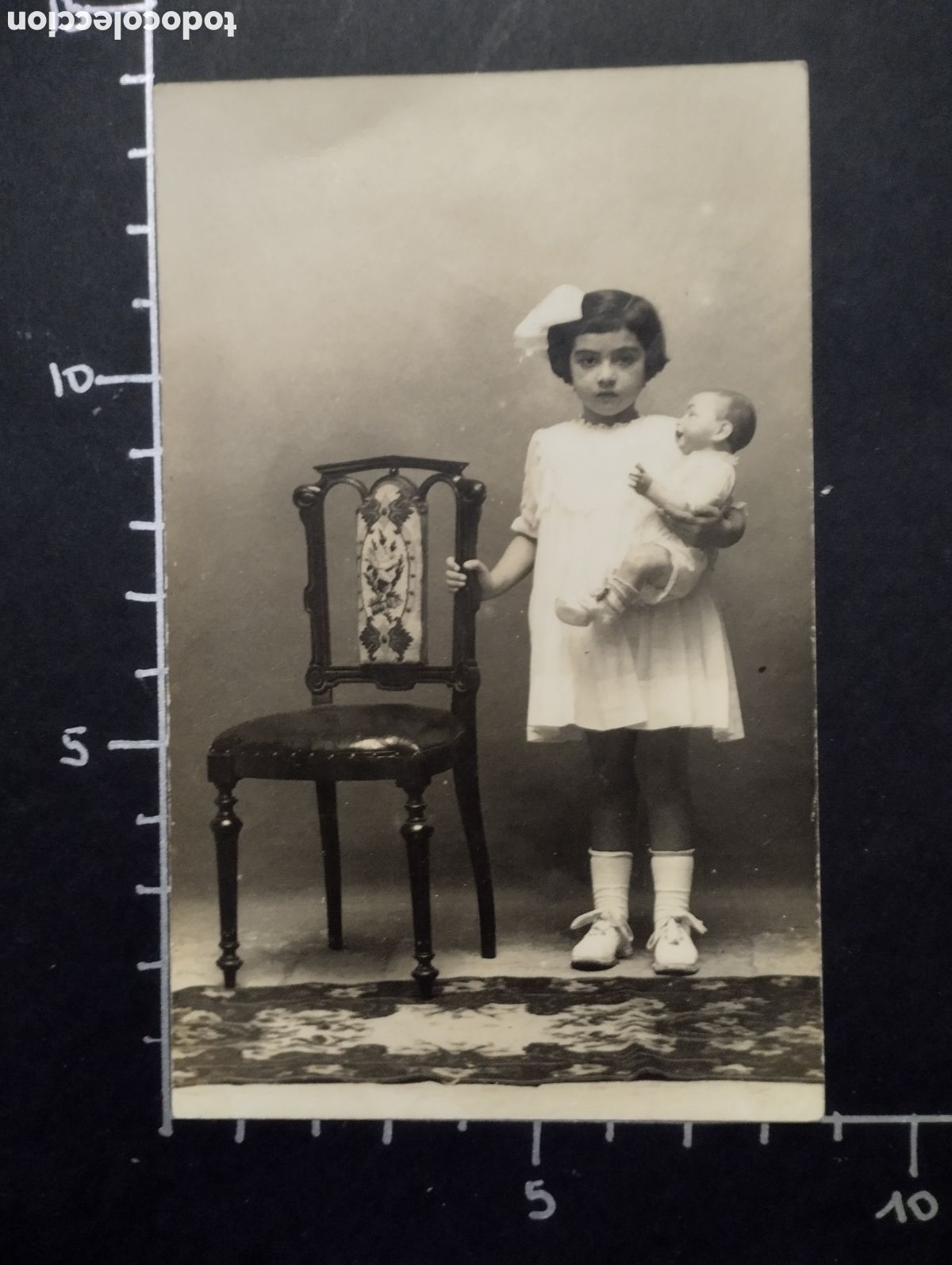 Fotografia antica: FOTOGRAF&Iacute;A. RETRATO NI&Ntilde;A CON MU&Ntilde;ECA - TARJETA POSTAL