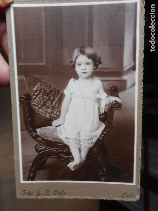 Alte Fotografie: ANTIGUA FOTOGRAFIA DE NI&Ntilde;A. FOTO ESTUDIO FOTOGRAFICO J.B. VALLE. SALTA ARGENTINA.