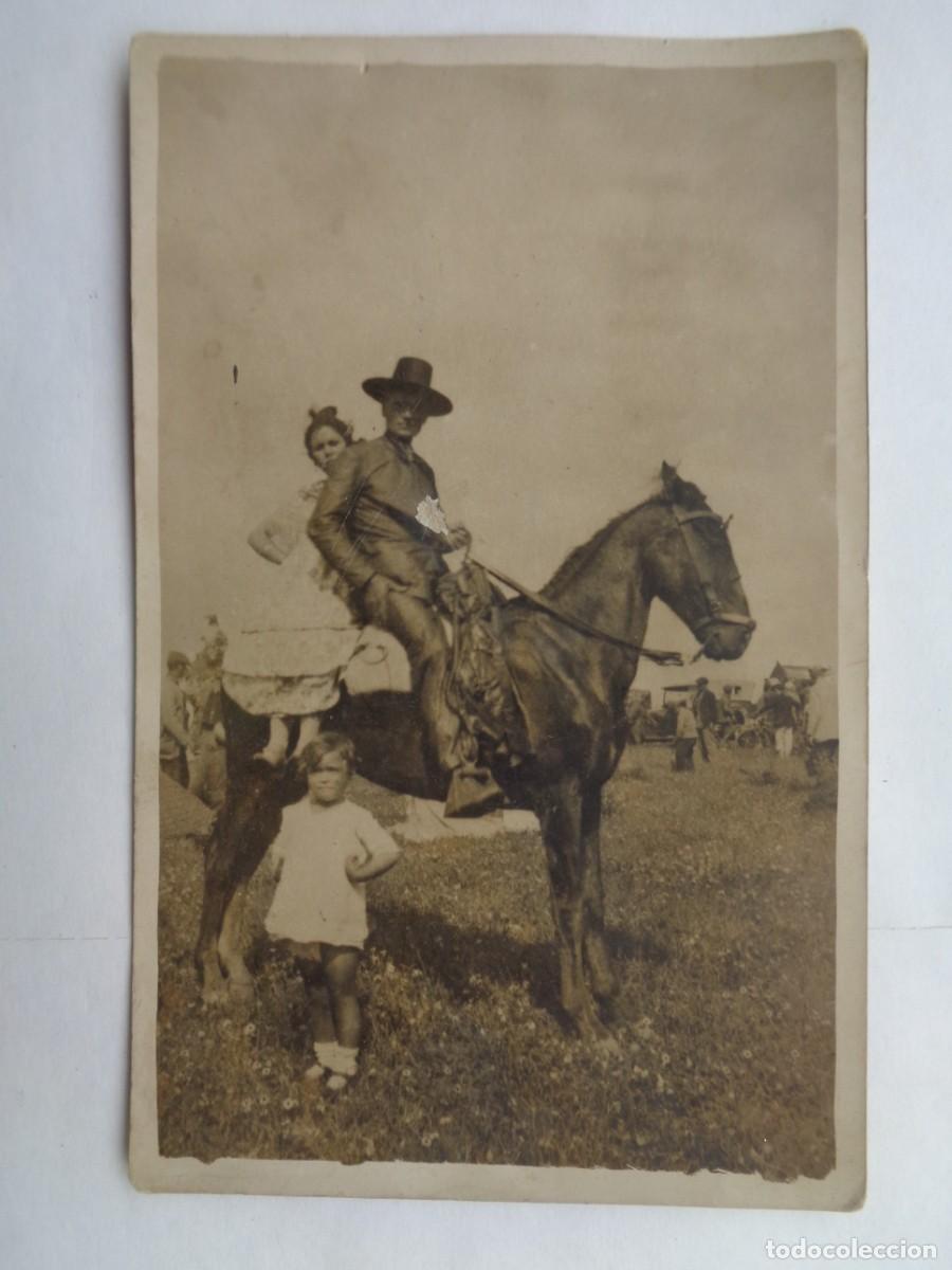 Antique Photography: MINUTERO DE FOTOGRAFO DE FERIA : CHICA VESTIDA DE FLAMENCA Y CAMPERO A CABALLO. A&Ntilde;OS 20