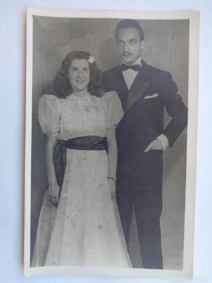 Alte Fotografie: FOTO DE LA ALTA SOCIEDAD, PAREJA DE GALA , 1943