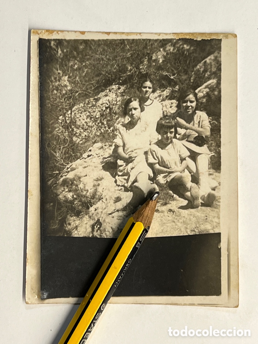 Alte Fotografie: MINUTEROS, fot&oacute;grafos de calle. Grupo familiar en el Monte&hellip; (h.1940?)