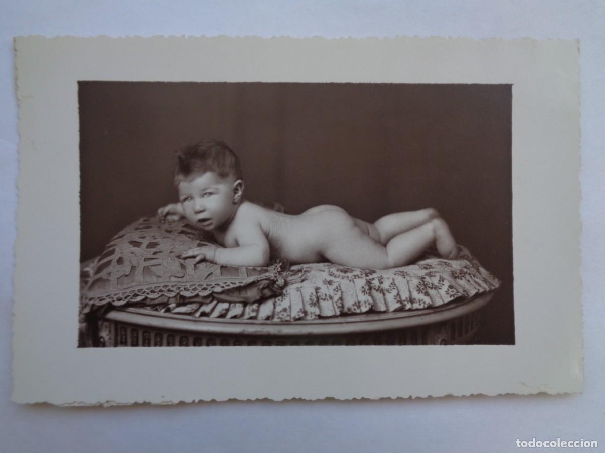 Alte Fotografie: PRECIOSA FOTO DE ESTUDIO DE BEBE TAL SE VE , PRINCIPIOS DE SIGLO.