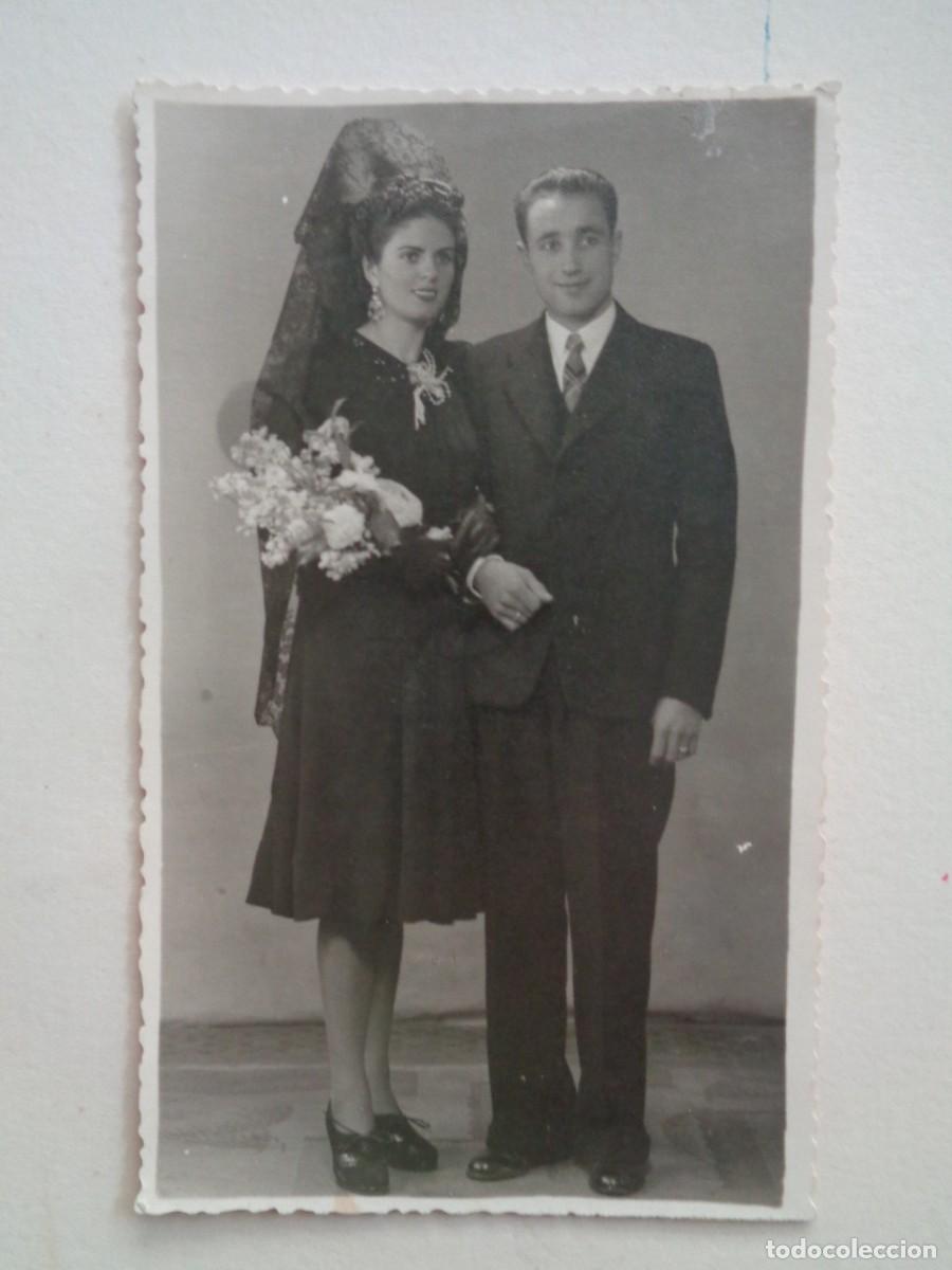 Antique Photography: PRECIOSA FOTO DE ESTUDIO DE BODA, NOVIA CON PEINETA Y MANTILLA . A&Ntilde;OS 40