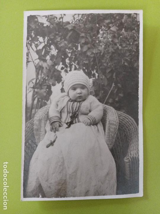 Fotograf&iacute;a antigua: ANTIGUA FOTOGRAF&Iacute;A. BEBE EN SILLA DE MIMBRE