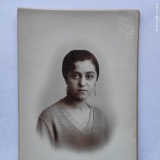 Fotografía antigua: FOTOGRAFÍA DE UNA JOVEN FECHADA EN 1929 - FOTÓGRAFO J. LLOPIS, VALENCIA