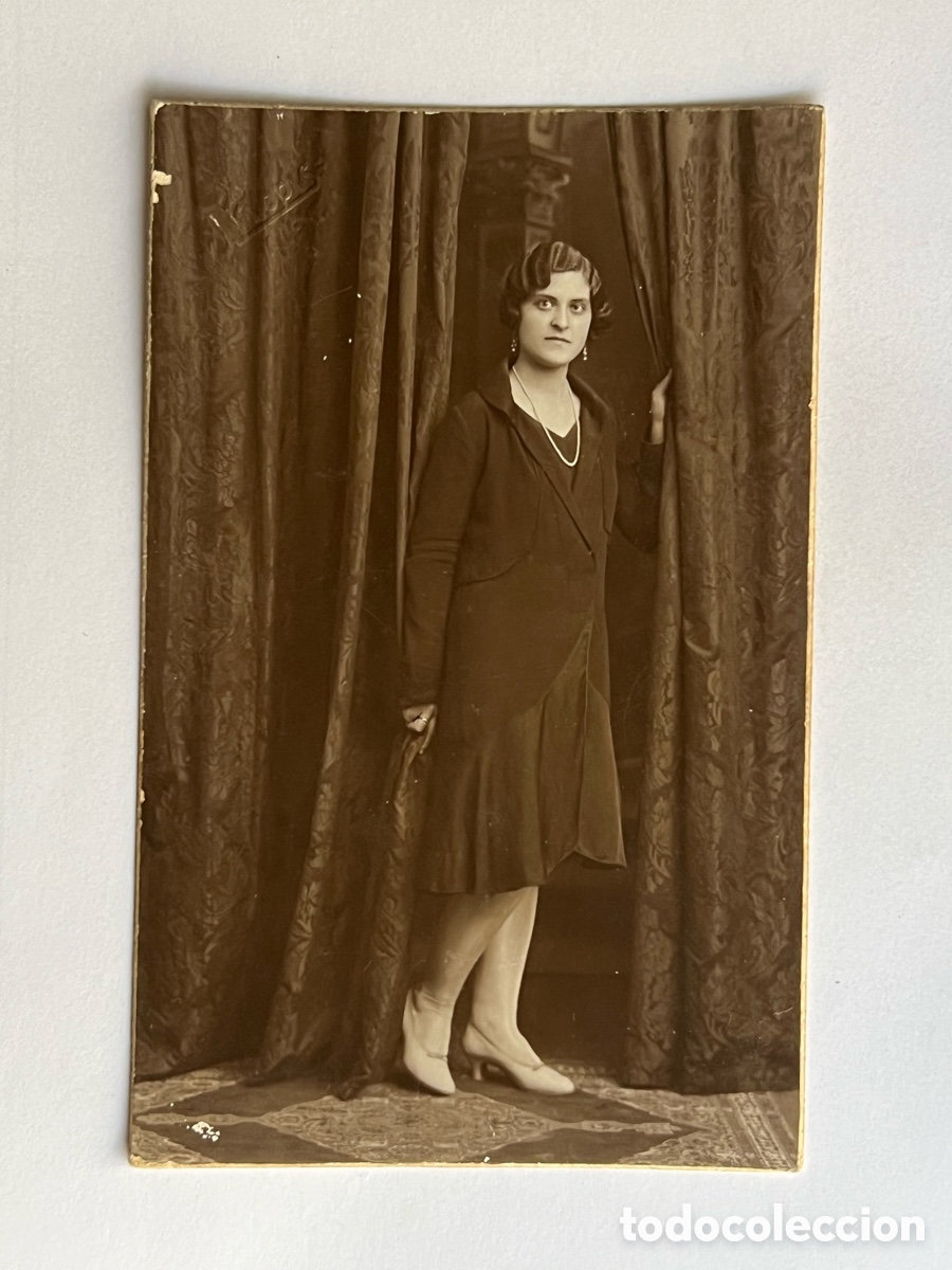 Antique Photography: SE&Ntilde;ORITA.. Tras la Cortina. Fot&oacute;grafo J. Llopis, La Valencia de 1910 Moderna y diversa&hellip;