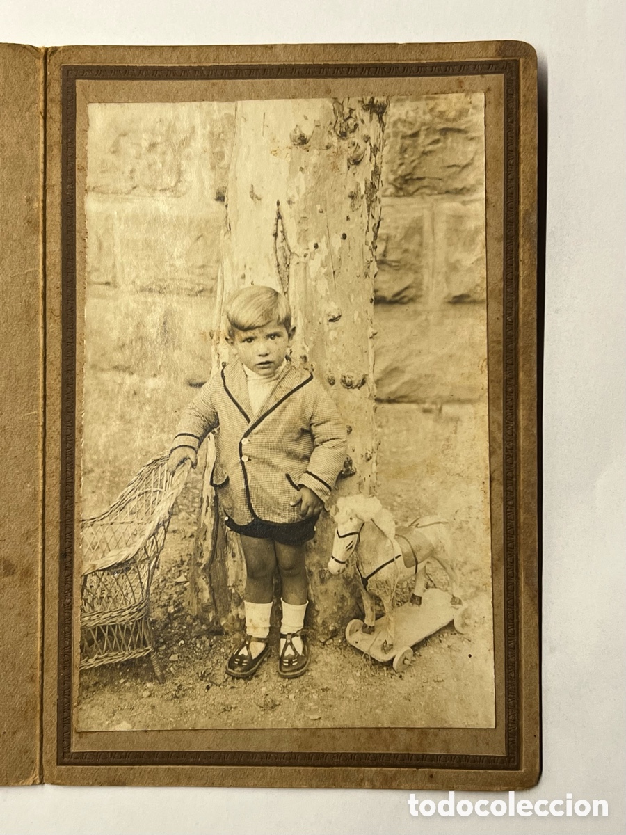 Alte Fotografie: NI&Ntilde;OS Y JUGUETES. Fotograf&iacute;a Ni&ntilde;o con su peque&ntilde;o Caballo.. Corrales.., fot&oacute;grafo (h.1920?)
