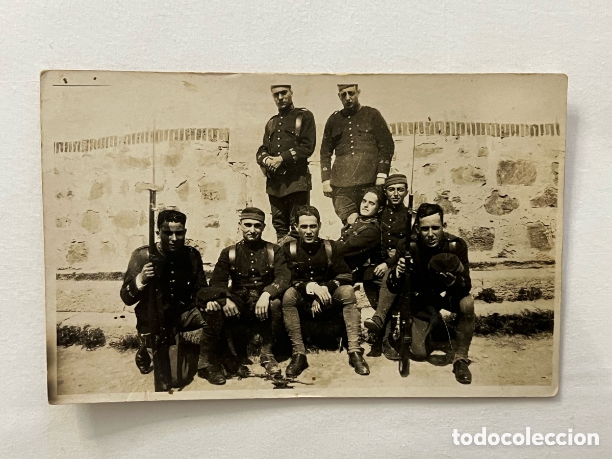 Antique Photography: MILITAR. Fotografia Soldados &Eacute;poca Alfonsina.. Guerra de &Aacute;frica.. momento de diversi&oacute;n (h.1910?)