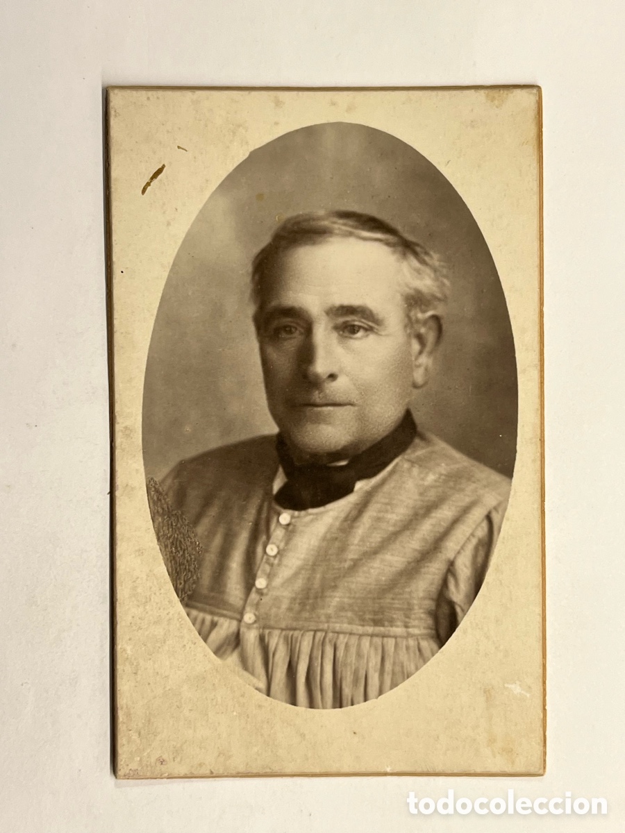 Alte Fotografie: FOTOGRAF&Iacute;A.. El t&iacute;o Salvador amb la brusa dels Diumenges. FOTO FERRI (h.1920?)