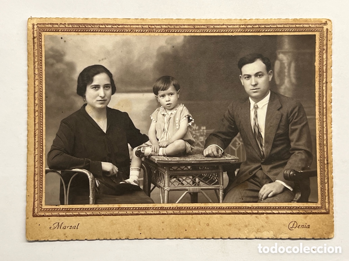 Alte Fotografie: MARSAL fotografo DENIA. Retrato Fam&iacute;lia feliz DENIA&hellip; (h.1920?)
