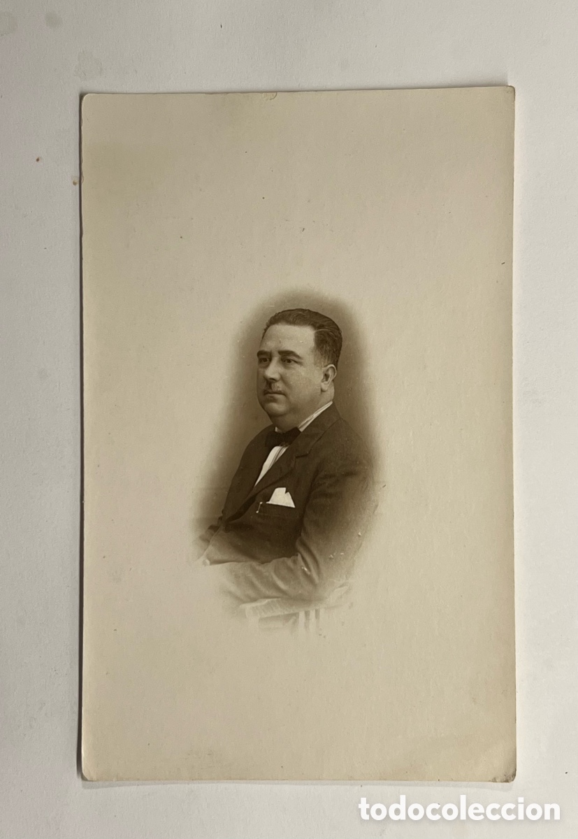 Alte Fotografie: ALMER&Iacute;A.. Fotograf&iacute;a retrato.. Clemente un Se&ntilde;or Almeriense&hellip; (h.1920?) Med&iacute;das: 14 x 9 cm
