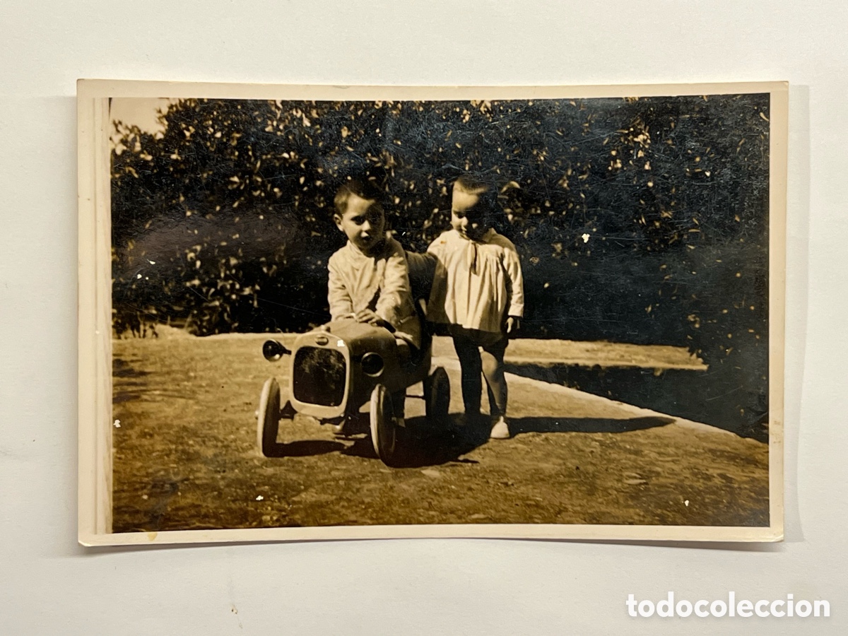 Antique Photography: NI&Ntilde;OS. ALGEMES&Iacute; ? ALBERIQUE ? Fotograf&iacute;a Ni&ntilde;os con Auto loco (h.1920?) Medidas: 14 x 9 cm