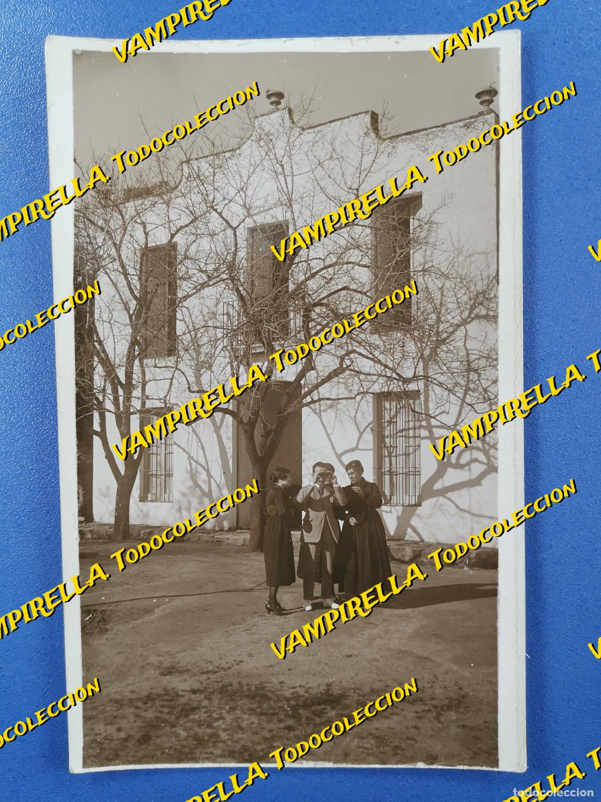 Fotografía antigua: FOTOGRAFIA FAMILIAR DEL ILUSTRE ARTURO BOTEY I BADIA-BADALONA-circa 1900-