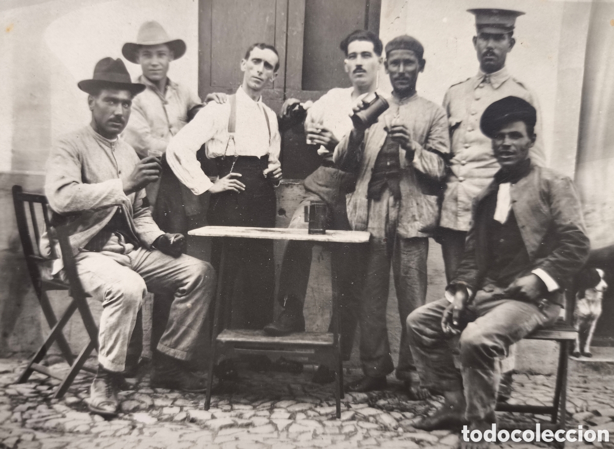 Fotograf&iacute;a antigua: ESPA&Ntilde;A LUGAR SIN IDENTIFICAR CANTINA POSTAL FOTOGRAF&Iacute;CA ANIMADA C. 1915