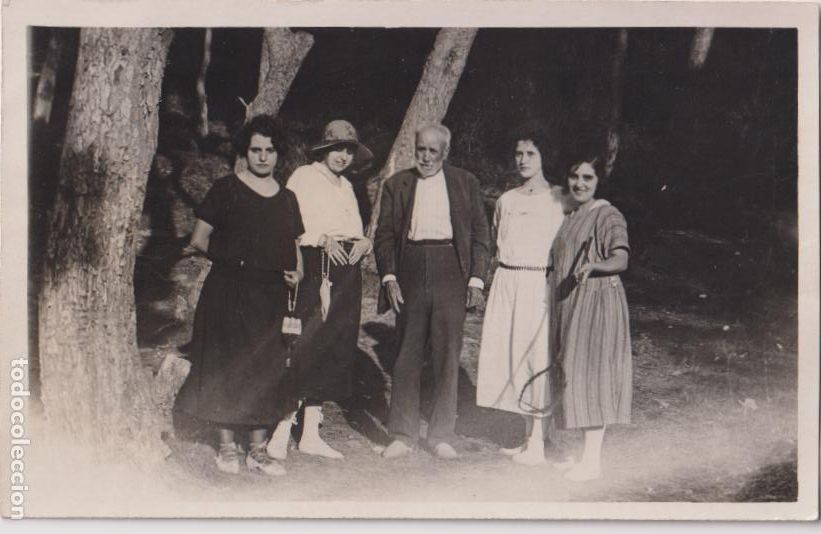 Fotografia antica: ANTIGUA TARJETA POSTAL GRUPO FAMILIAR
