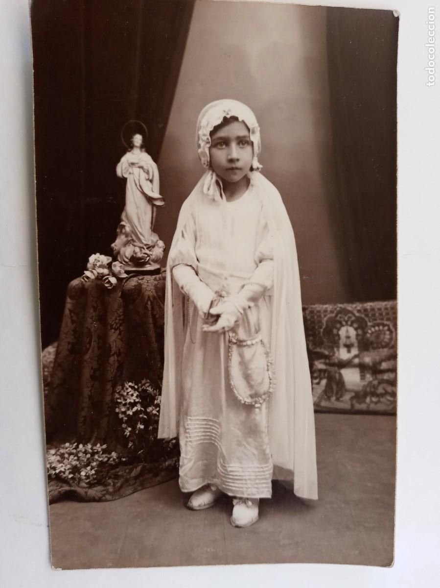 Fotograf&iacute;a antigua: PRECIOSA FOTO DE ESTUDIO DE NI&Ntilde;A DE PRIMERA COMUNION , 1935 . DE HILARIO , SEVILLA