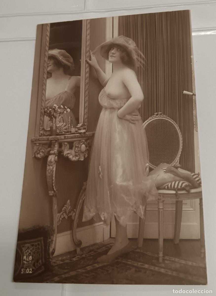 Fotograf&iacute;a antigua: TARJETA POSTAL FOTOGR&Aacute;FICA CON ESCENA DESNUDO MUJER ER&Oacute;TICA RB 5102 14X9 CM. SIN CIRCULAR