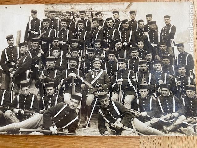 Fotograf&iacute;a antigua: Militares. Foto de grupo sin identificar