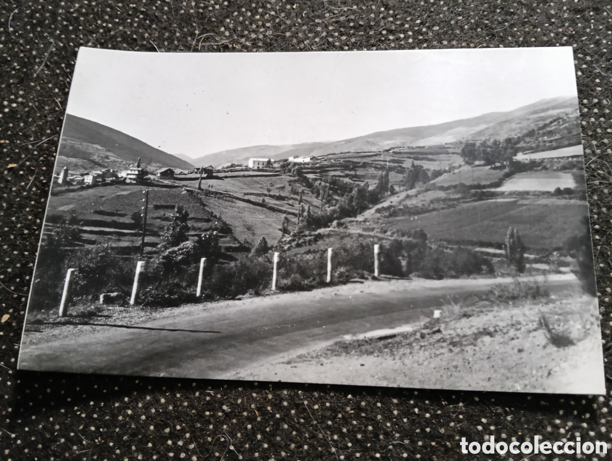 Fotograf&iacute;a antigua: Postal fotogr&aacute;fica de Planolas, Girona vista parcial del pueblo, La Collada de Tosas