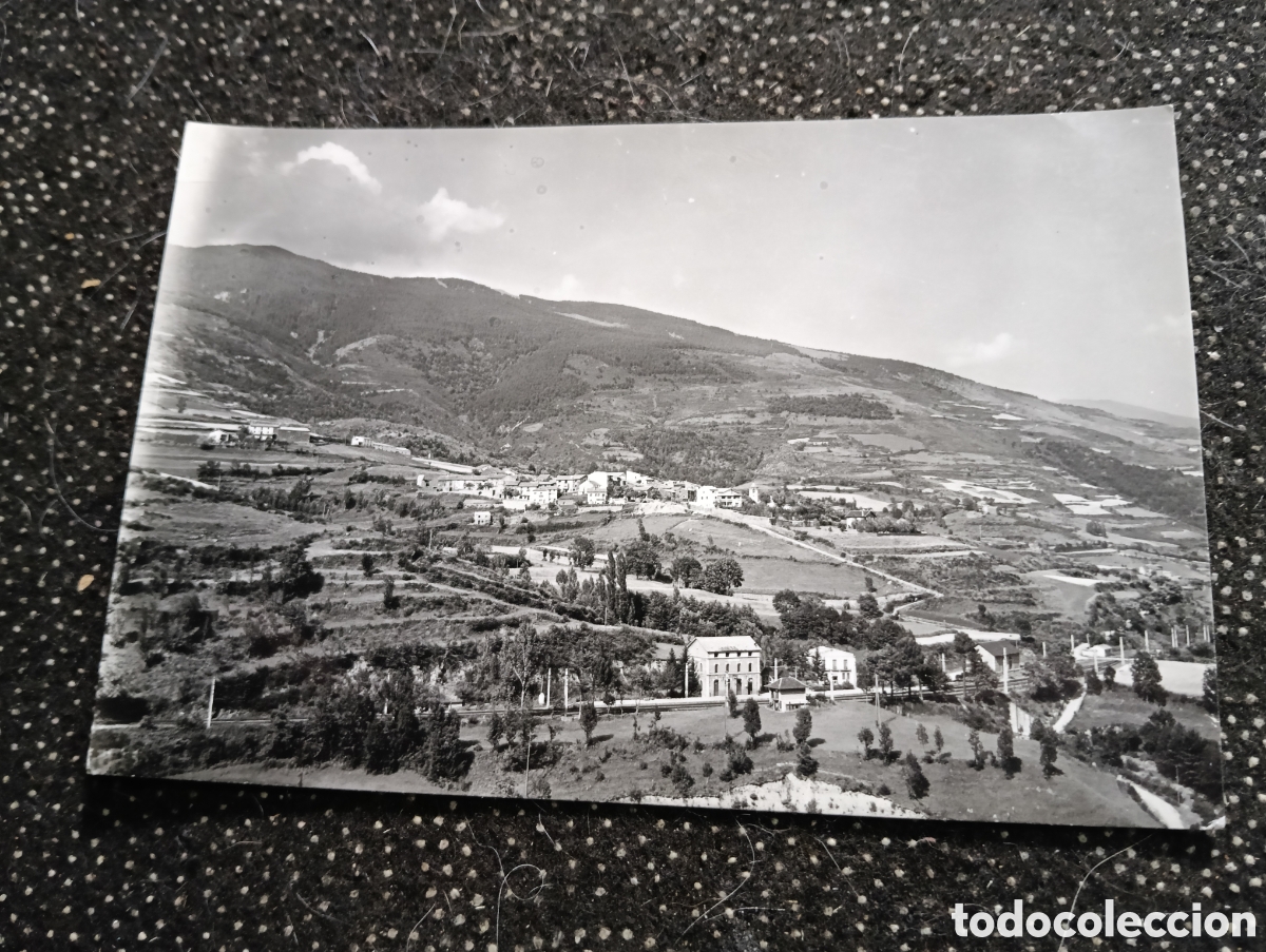 Fotograf&iacute;a antigua: Postal fotogr&aacute;fica de Planolas, Girona vista general del pueblo, foto Prat Ripoll