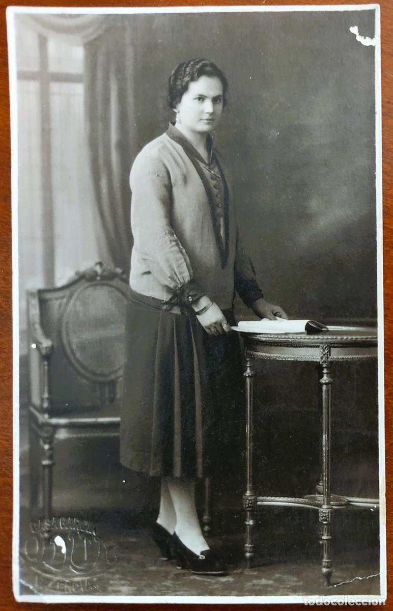 Fotograf&iacute;a antigua: FOTOGRAF&Iacute;A DE UNA JOVEN - FOT&Oacute;GRAFO CASA GARC&Iacute;A BOLD&Uacute;N, VALENCIA