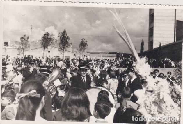 Fotograf&iacute;a antigua: Can Oriach. Domingo de Ramos. Abril de 1965. Fotograf&iacute;a (17,5x11,5 cm)