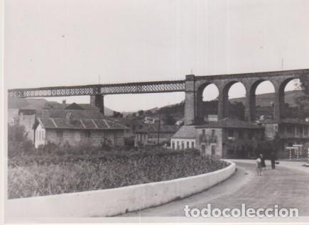 Fotograf&iacute;a antigua: Fotograf&iacute;a (11,5x8,5 cm) Al dorso: Paisaje asturiano. 1-4- 1954