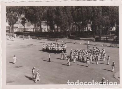 Fotograf&iacute;a antigua: Instrucci&oacute;n en El Llano. San Fernando (C&aacute;diz) Foto Mallet. A&ntilde;o 1955