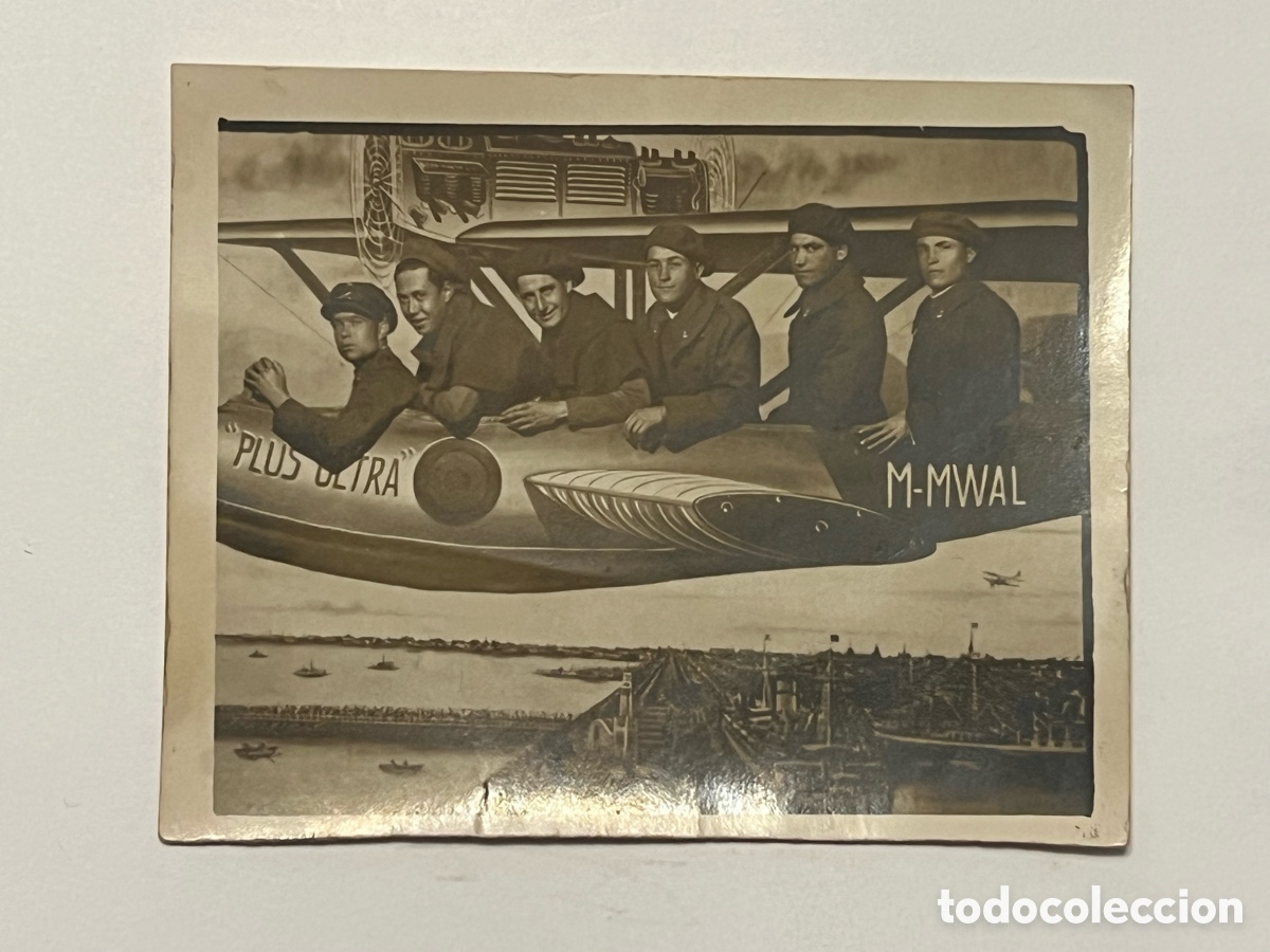 Fotograf&iacute;a antigua: MINUTEROS. El PLUS ULTRA el hidroavi&oacute;n matr&iacute;cula M-MWAL, sobrevolando Buenos Aires (h.1926?)