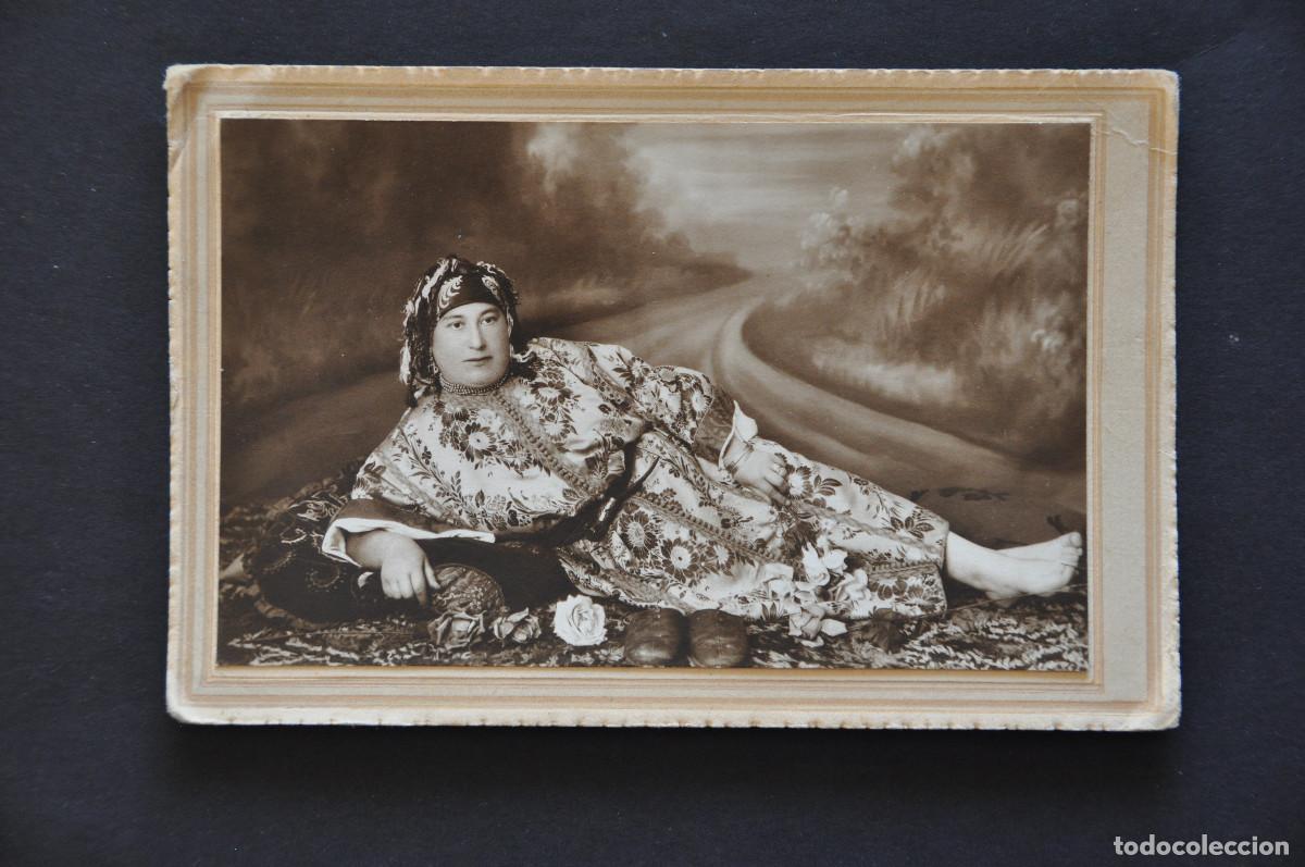 Fotograf&iacute;a antigua: DAMA CON ATUENDO &Aacute;RABE - FOT&Oacute;GRAFO PERERA (LARACHE)