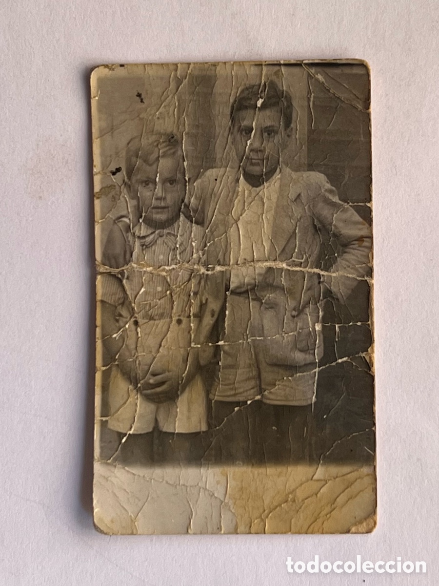 Fotograf&iacute;a antigua: ELDA. Minuteros Ni&ntilde;os.. Guerra Civil Espa&ntilde;ola (h.1939?) Med&iacute;das: 4 x 7 cm.