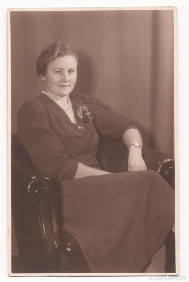 Fotograf&iacute;a antigua: Postal fotogr&aacute;fica-Mujer-Editada en Hamburgo-sin circular-