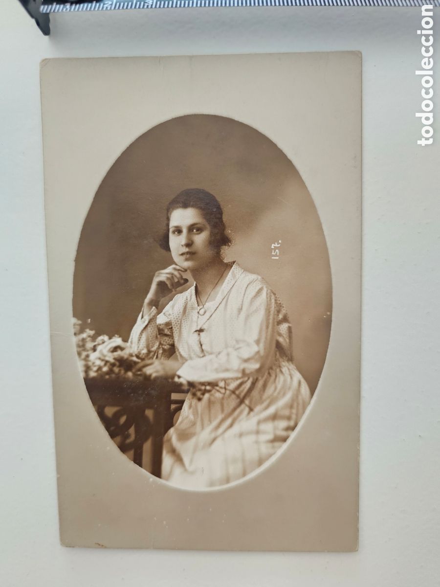 Fotograf&iacute;a antigua: Fotograf&iacute;a de chica fot&oacute;grafo E. Serra Mart&iacute; Barcelona