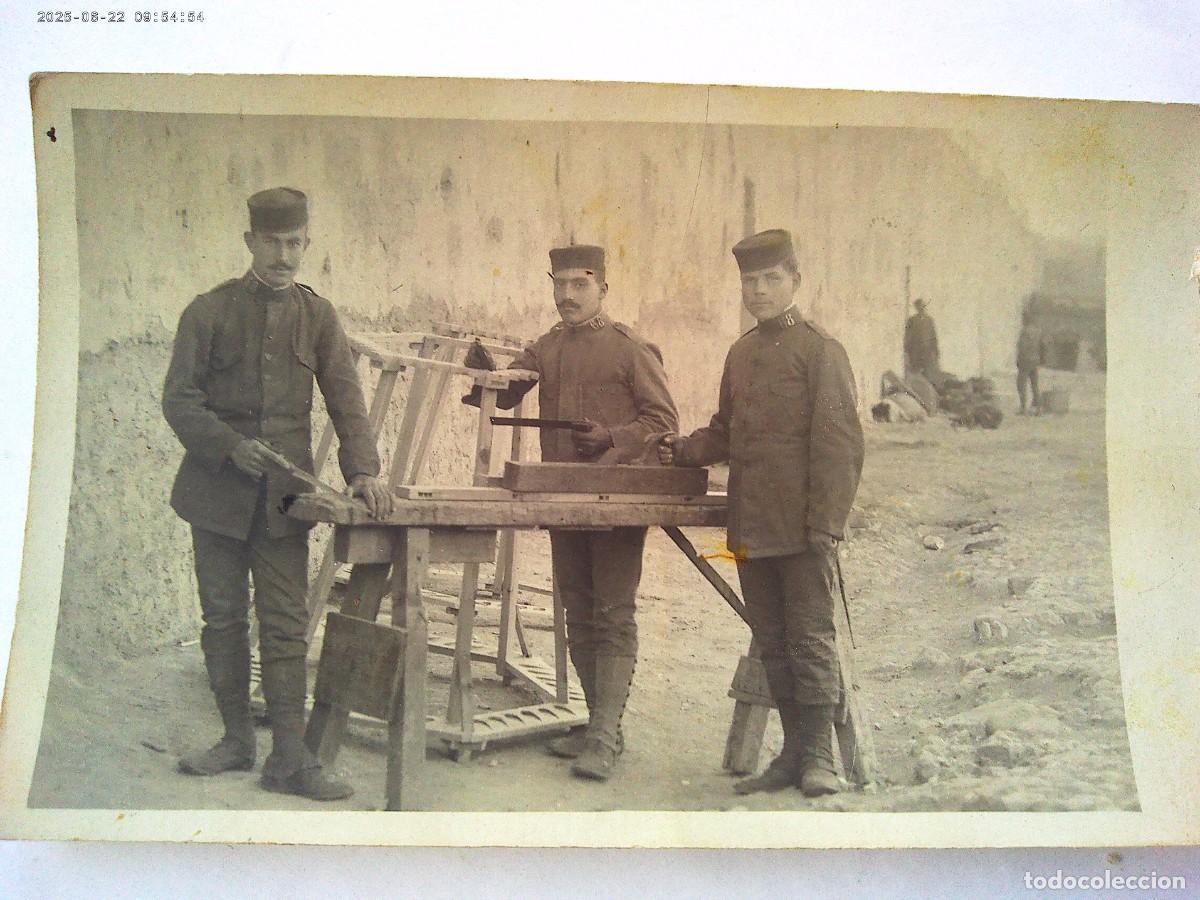Fotograf&iacute;a antigua: GUERRA AFRICA: FOTO MILITARES DEL RGTO. DE INFANTERIA AFRICA N&ordm; 68 CARPINTEROS . TETUAN 1915