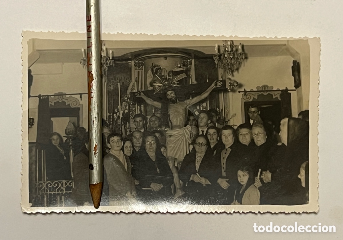 Fotograf&iacute;a antigua: SANT&Iacute;SIMO CRISTO DEL GRAO. Semana Santa Marinera.. aclamado por gentes del barrio (a.1953)