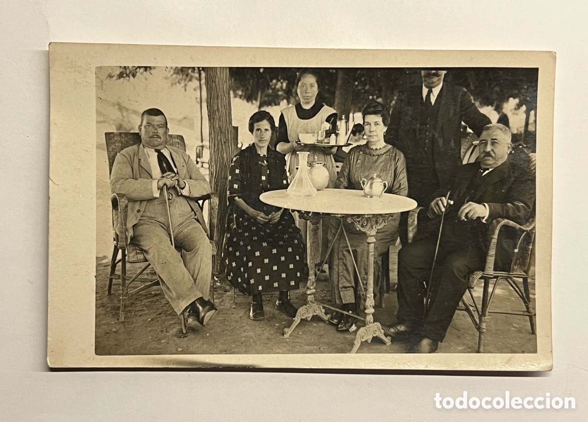 Fotograf&iacute;a antigua: EL GRAO de Valencia. Fotograf&iacute;a La hora del T&eacute;.. para que luego no digan de los ingleses (h.1920?)