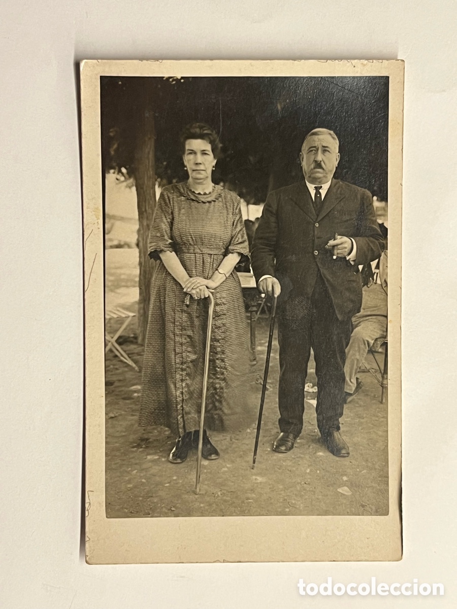 Fotograf&iacute;a antigua: EL GRAO de Valencia.. Fotograf&iacute;a Bast&oacute;n ella y el Bast&oacute;n y Habano&hellip; (h.1920?) Med&iacute;das: 14 x 9 cm