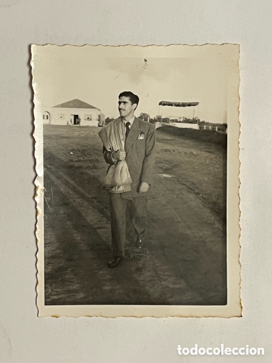 Fotograf&iacute;a antigua: TETUAN.. Fotograf&iacute;a Jos&eacute; Luis.., tiempo del servicio militar (a.1955) Medidas: 6,5 x 8,5 cm.