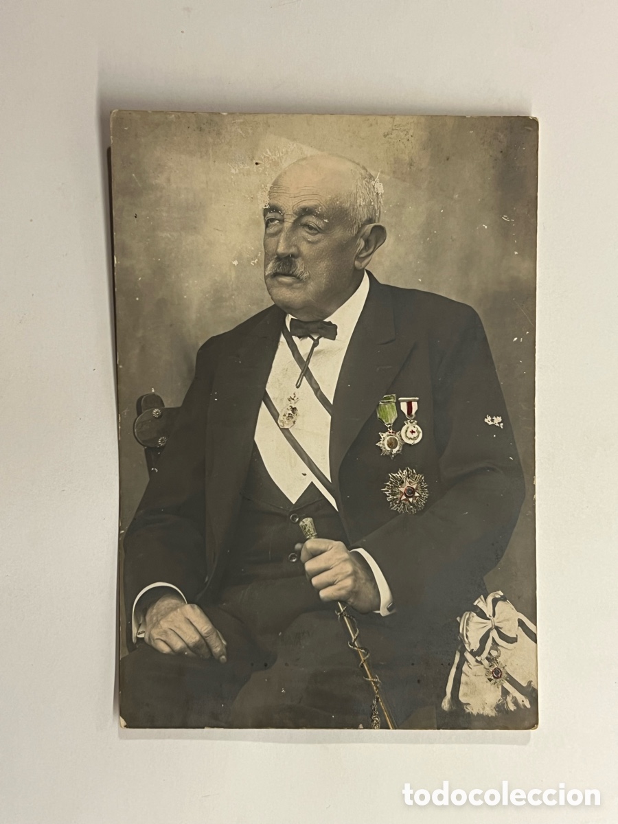 Fotograf&iacute;a antigua: EDUARDO GARC&Iacute;A SOLA..? catedr&aacute;tico de Histolog&iacute;a&hellip; Universidad de Granada.. (h.1900?)