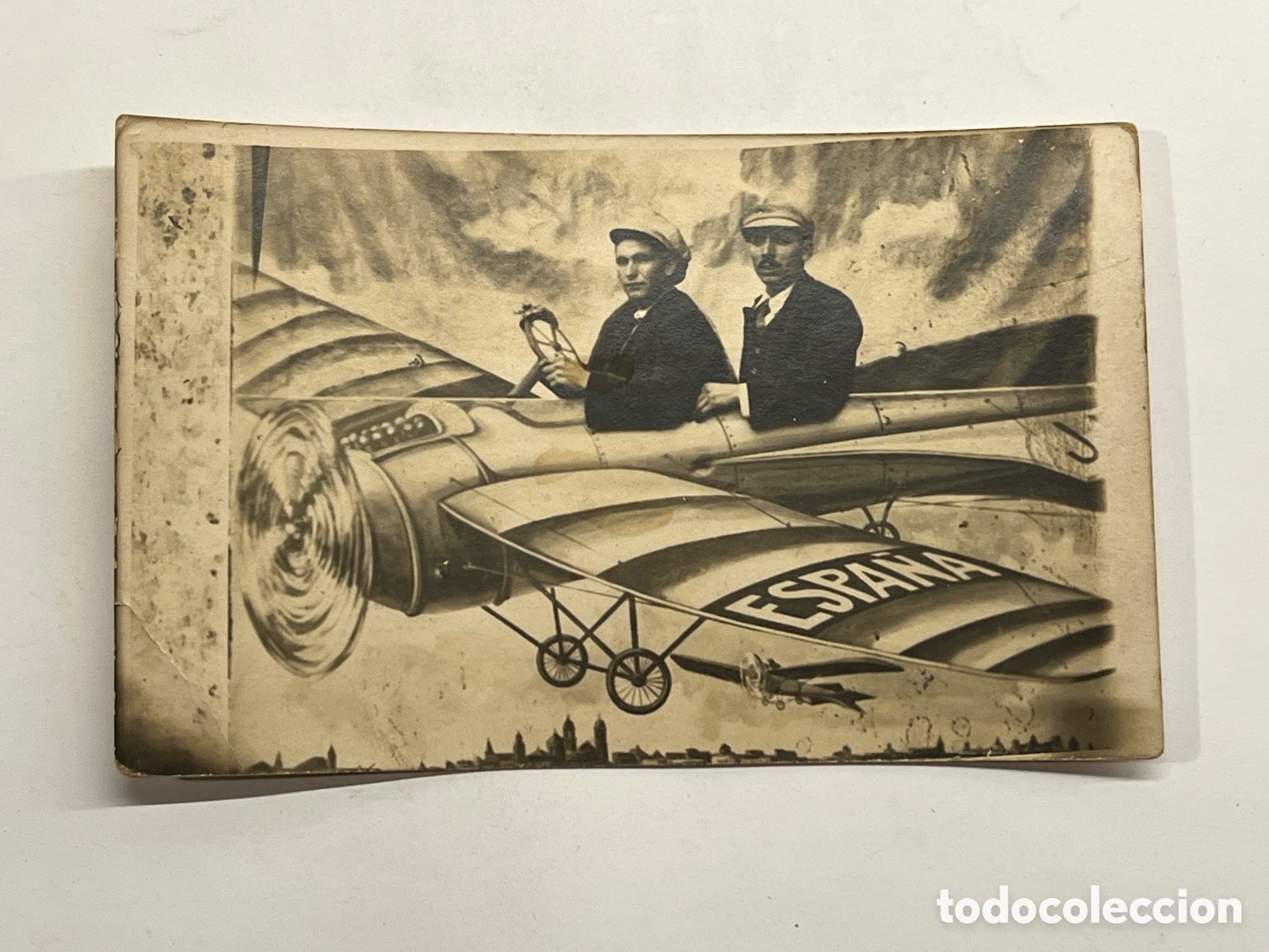 Fotograf&iacute;a antigua: MINUTEROS C&Aacute;DIZ.. Avion Espa&ntilde;a.. sobrevolando la Bah&iacute;a&hellip; (h.1910?) Med&iacute;das: 14 x 9 cm.,