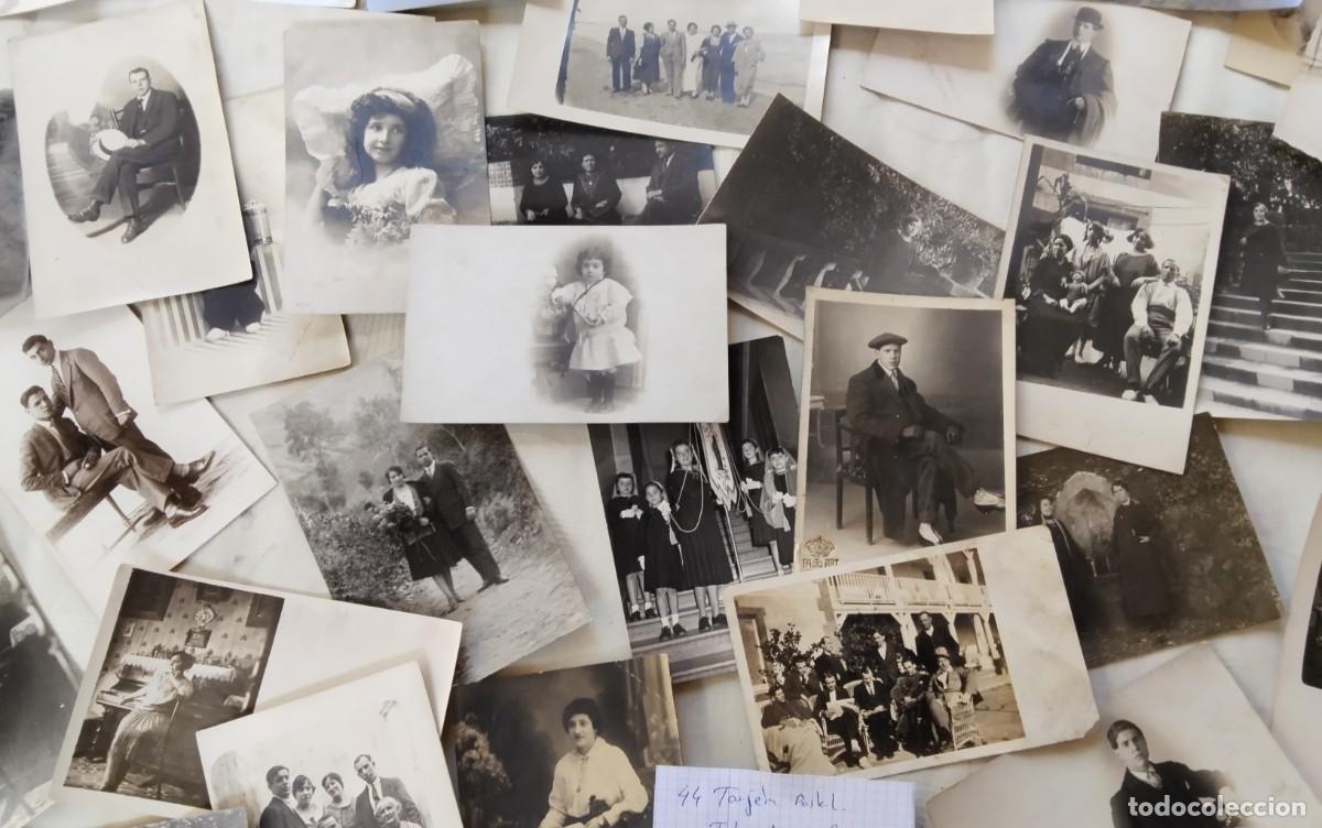 Fotograf&iacute;a antigua: CUARENTA Y CUATRO TARJETAS POSTALES FOTOGRAFICAS DE PERSONAS