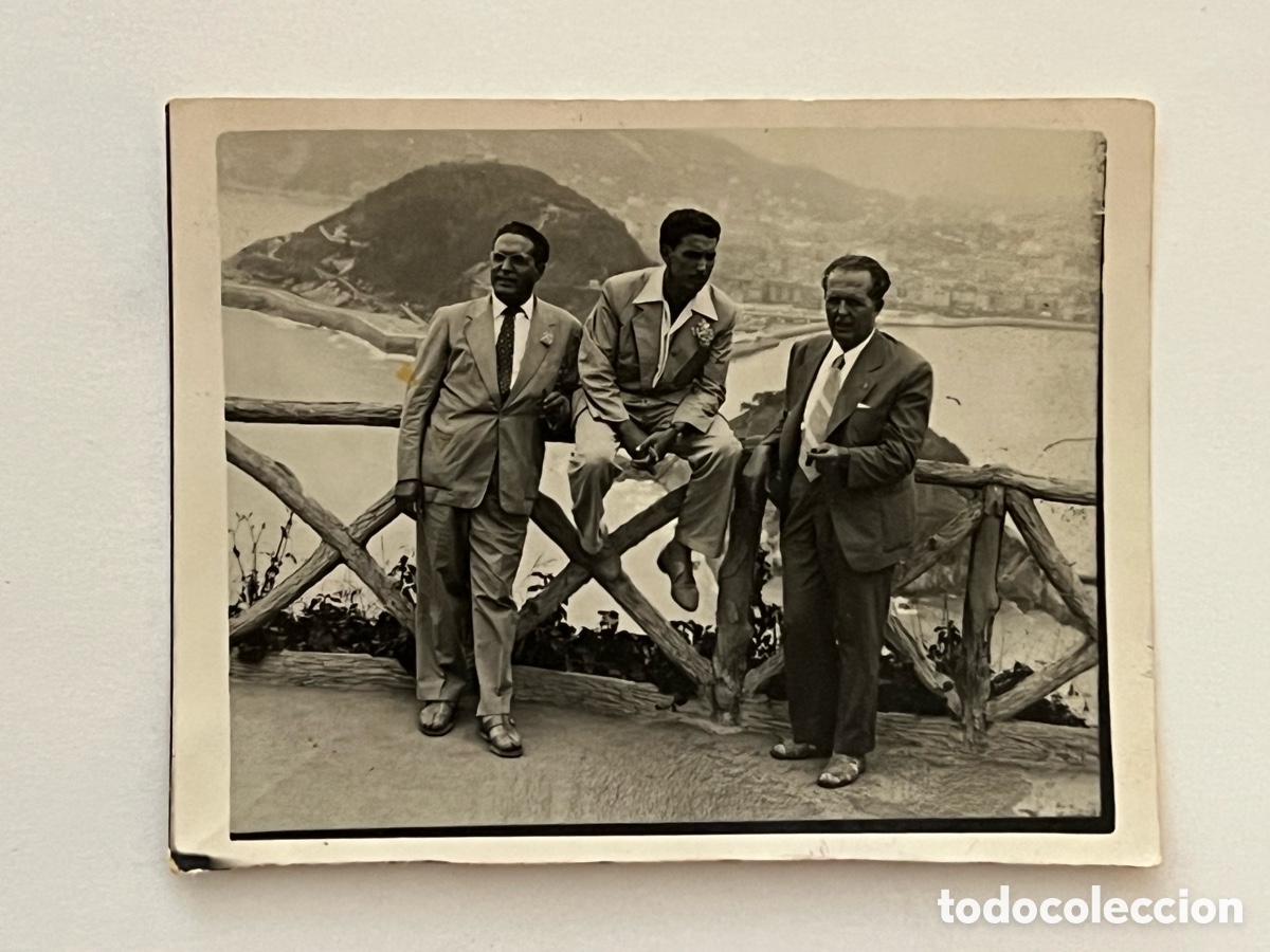 Fotograf&iacute;a antigua: MINUTEROS SAN SEBASTI&Aacute;N. El Mirador de Monte Igueldo.. ? Tres Se&ntilde;ores.. (h.1950?)