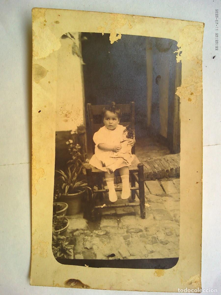 Fotograf&iacute;a antigua: MINUTERO DE FOTOGRAFO CALLEJERO DE NI&Ntilde;A CON MU&Ntilde;ECA , PRINCIPIOS DE SIGLO