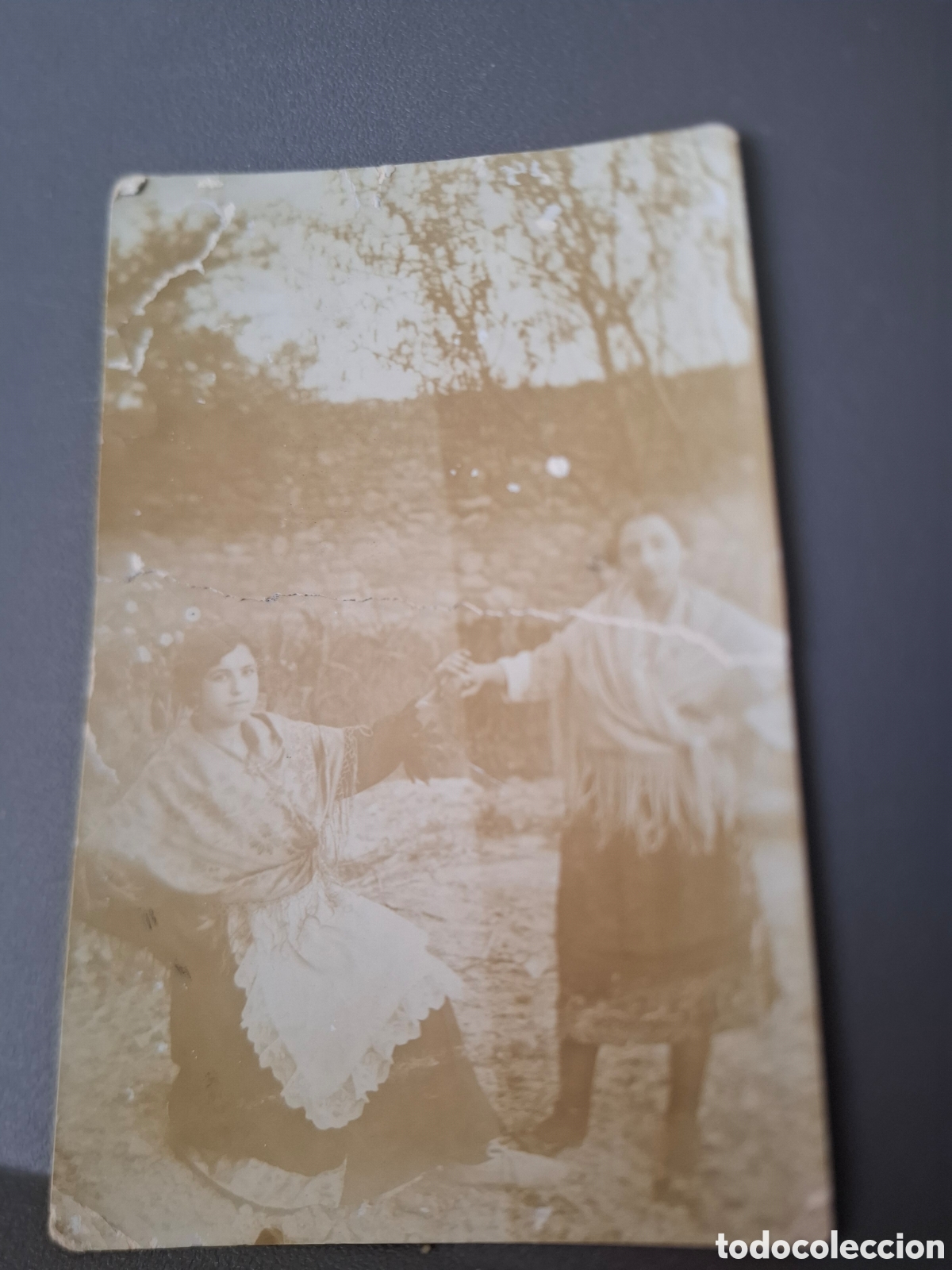 Fotograf&iacute;a antigua: Fotograf&iacute;a antigua de dos mujeres