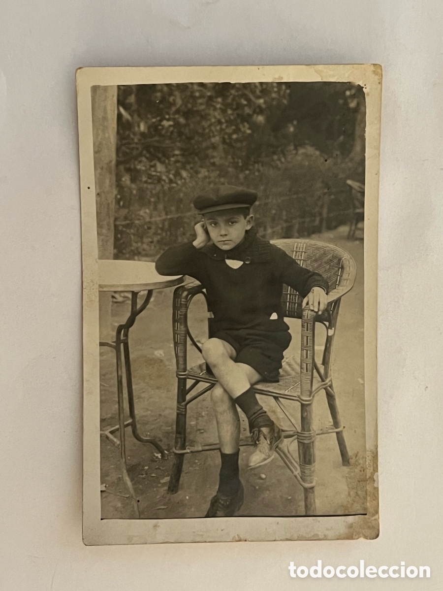 Fotograf&iacute;a antigua: VALENCIA.. un jovencito serio y muy responsable&hellip; (h.1920?) Med&iacute;das: 14 x 9 cm.,