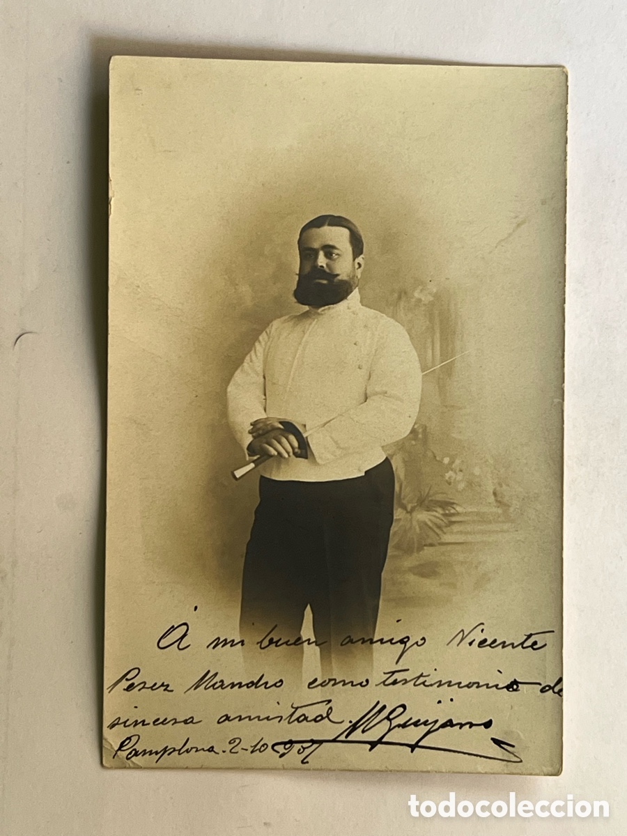 Fotograf&iacute;a antigua: PAMPLONA, M. Quijano. Deportista de Esgrima.. dedicada a su buen amigo Vicente P&eacute;rez.. (a.1905)