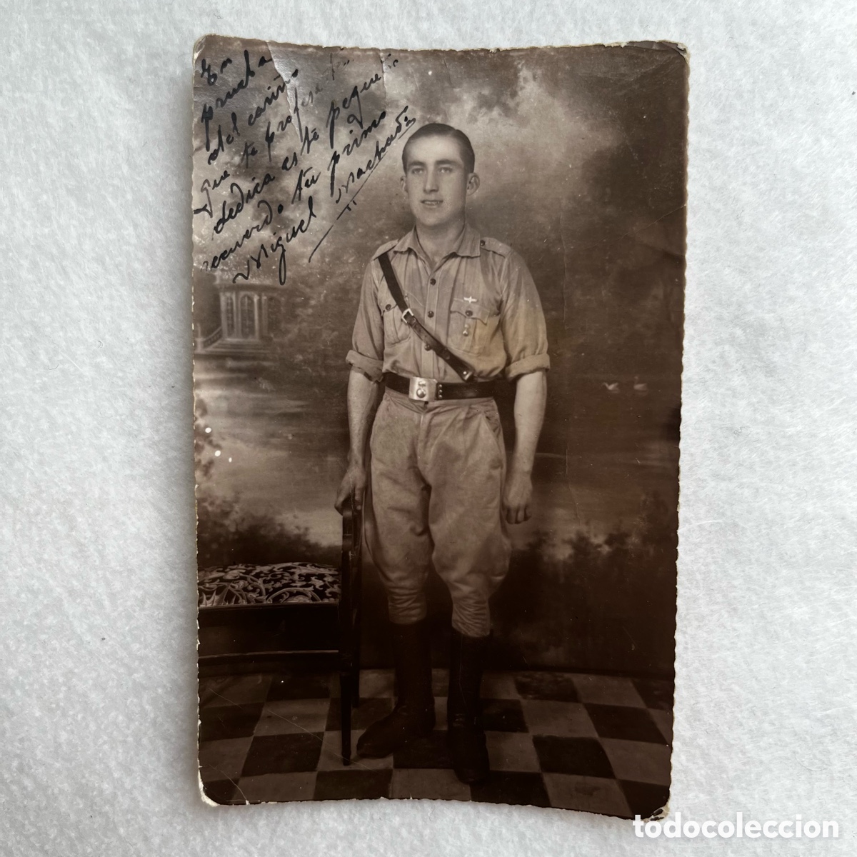 Fotograf&iacute;a antigua: MILITAR / GUERRA CIVIL / ANTIGUA FOTOGRAF&Iacute;A POSTAL SOLDADO ARTILLER&Iacute;A - &iquest; AVIACI&Oacute;N / ANTIA&Eacute;REA ?