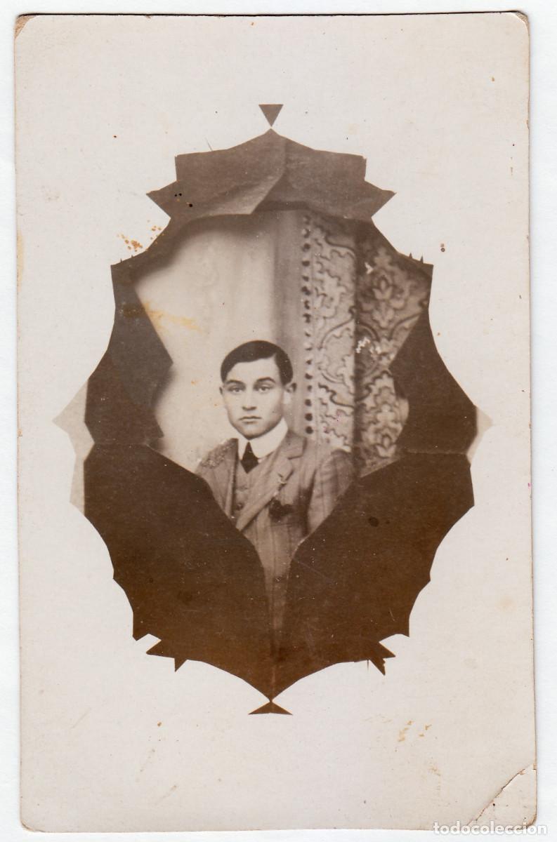 Fotograf&iacute;a antigua: Rar&iacute;simo fot&oacute;grafo Jos&eacute; Tendero, Alicante. Joven caballero. Montaje fotogr&aacute;fico. A&ntilde;os 10 rc